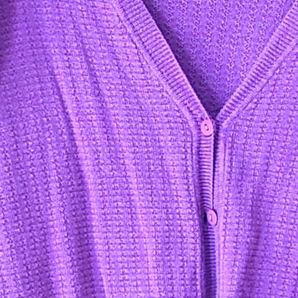*3 for $30* Torrid Short Sleeve Purple Cardigan - Vintage - Picture 3 of 4